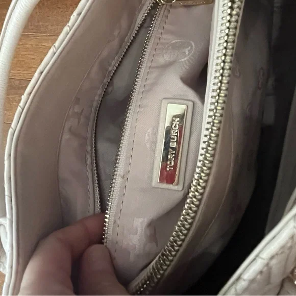 Tory Burch Marion Quilted Cream Satchel - Picture 4 of 5